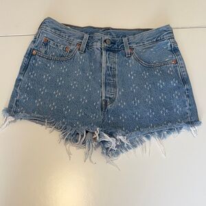 Levi’s 501 Premium High Rise Denim Shorts in “Dottie Blues” size W29